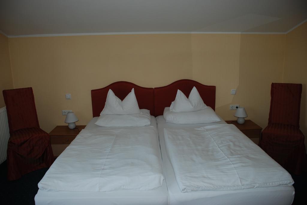 Landhaus Brieger Henndorf am Wallersee Chambre photo